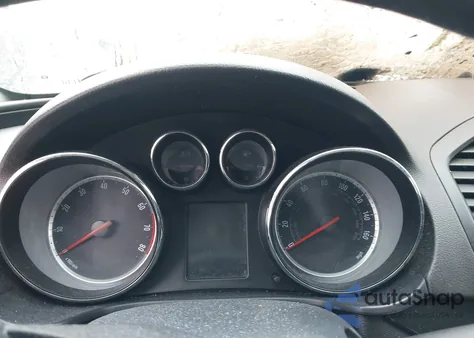 2013 Buick Regal Turbo - Premium 2 z USA, uszkodzony, nr VIN 2G4GT5GV9D9218868